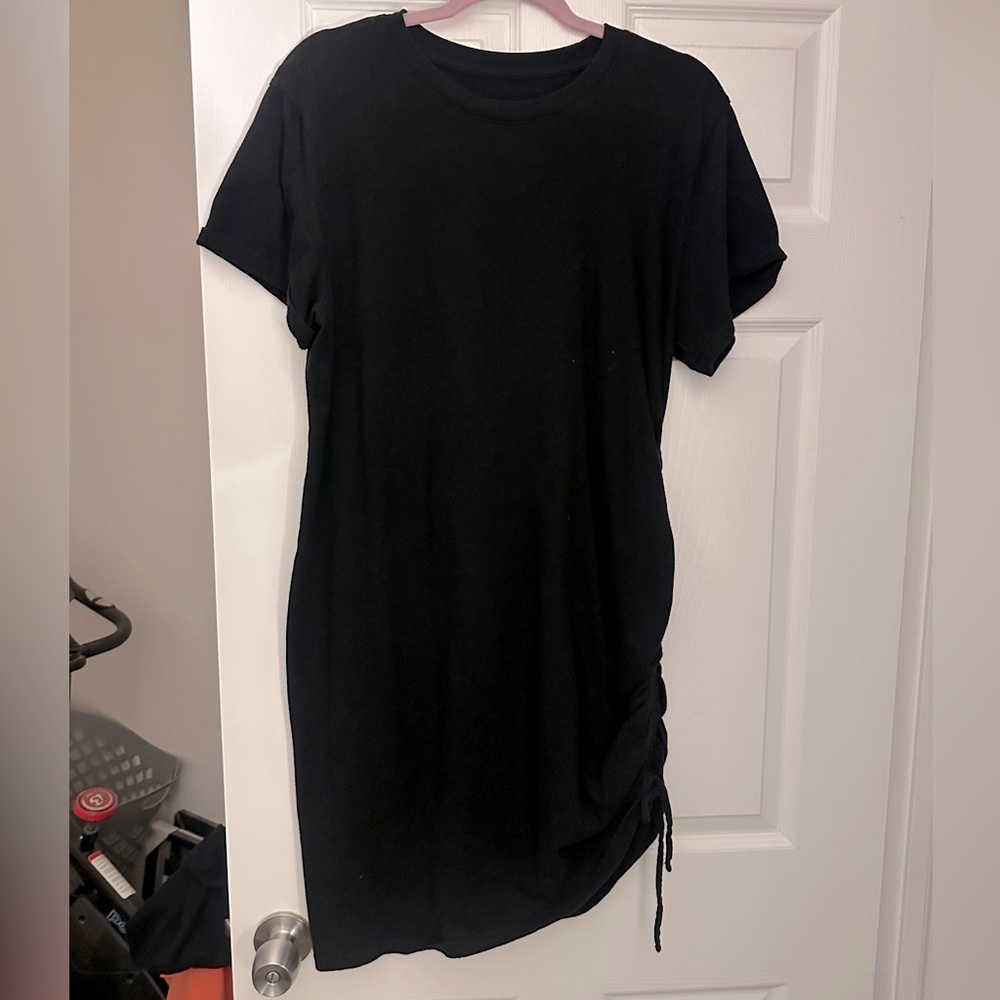 Black Universal Thread T-shirt dress